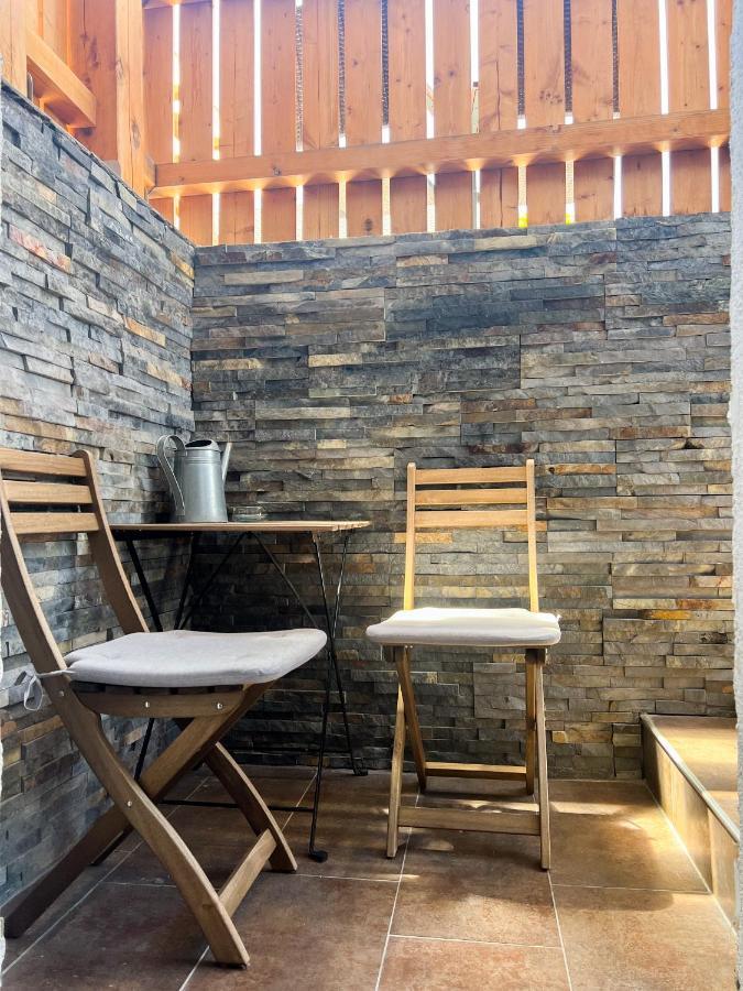 Lovely Basement Rental ブレッド エクステリア 写真